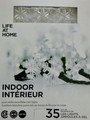 Ensemble de 35 lumières DEL d’intérieur blanc pur en forme de flocon de marque Life at Home