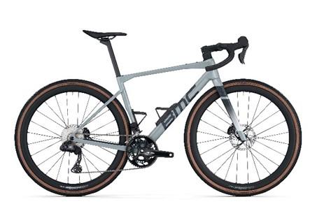 2026 Kaius 01 THREE (Stone Grey)