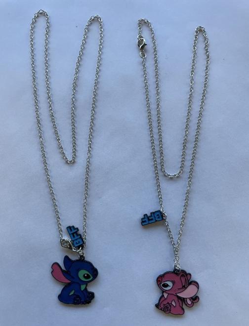 Collier pour meilleurs amis Stitch et Scrump Dckazz