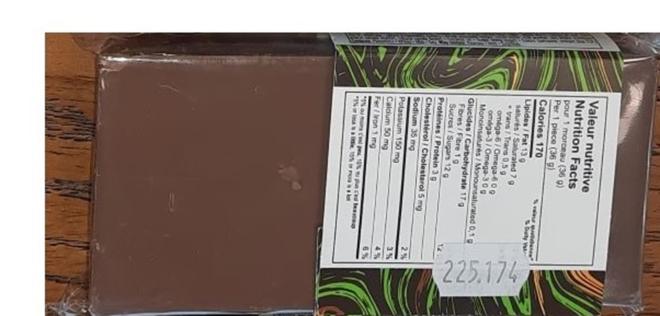 Dubai Kunafa Knafeh marque chocolat au lait kunafa pistache 145g derrie